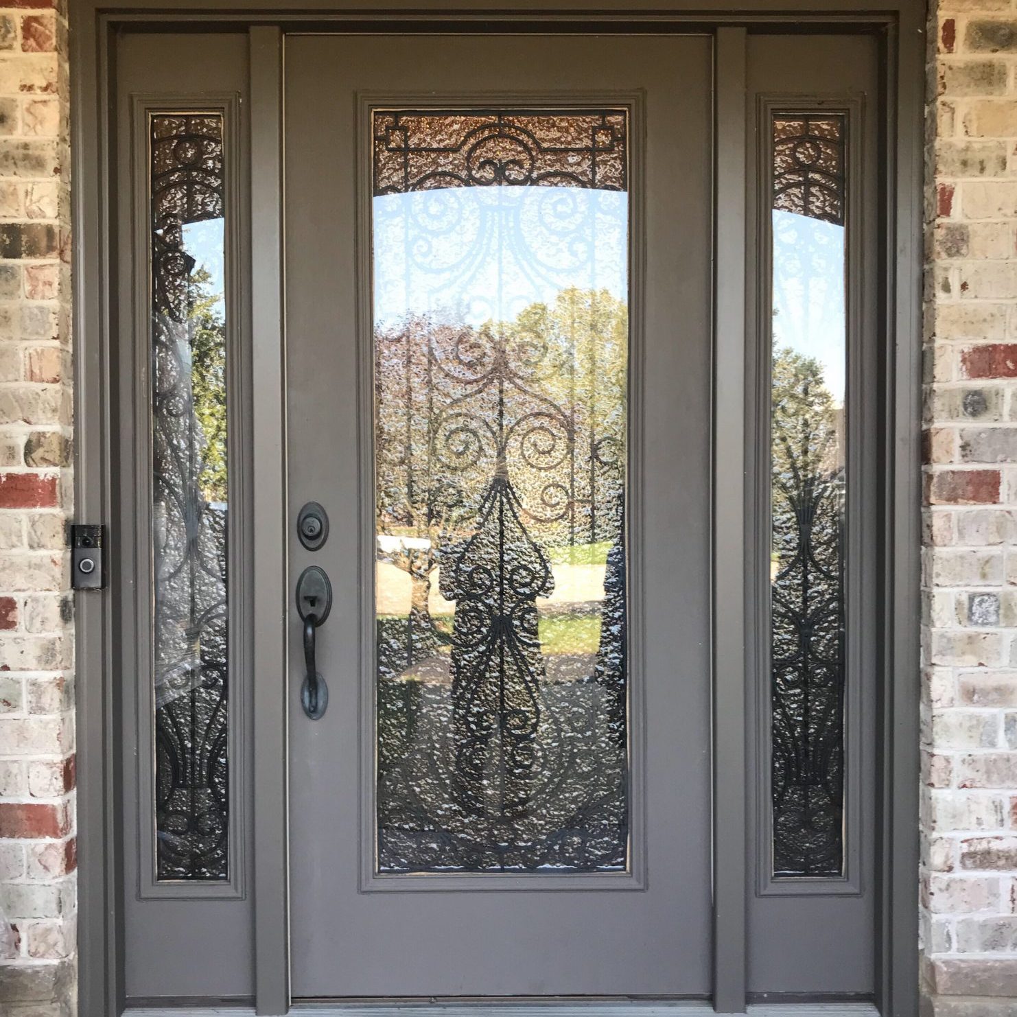 beautiful-modern-home-or-house-wrought-iron-luxury-3S5Q2GL-scaled-square
